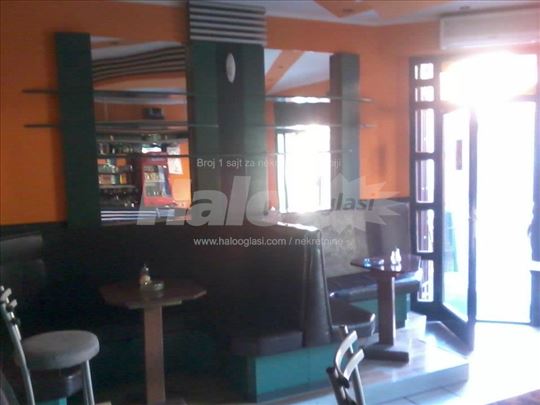 Izdajem Kafe Bar u radu Batinska 1 Sombor