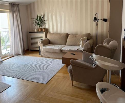 Moderan stan sa  garažom, Vračar, ID 7003