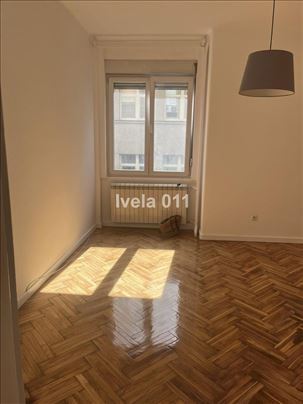 Renovirana garsonjera - Topličin venac ID#3959