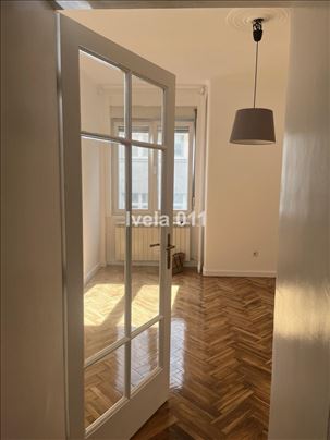 Renovirana garsonjera - Topličin venac ID#3959