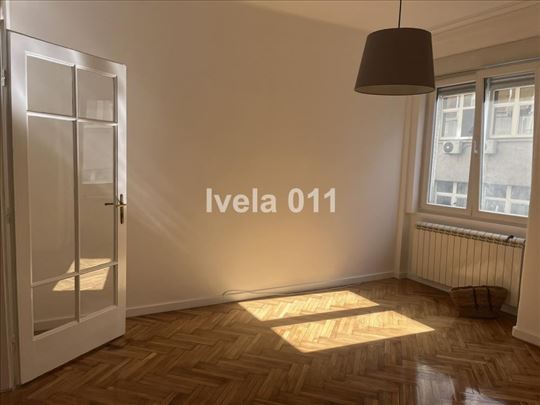 Renovirana garsonjera - Topličin venac ID#3959