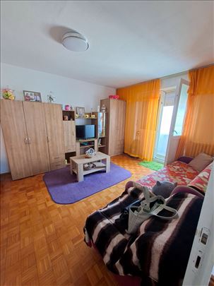 Bežanijska kosa, Vespučijeva 54m2,1.5,IV,useljiv