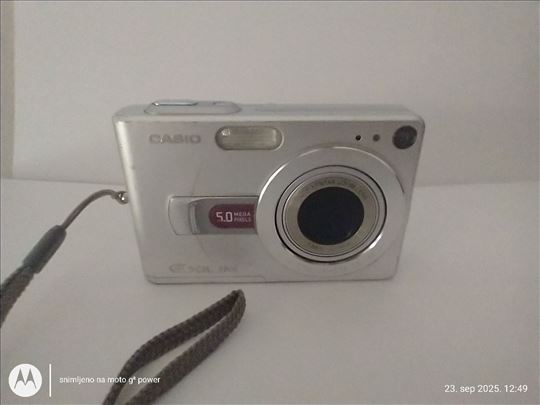 Casio  EX-Z50 digitalni fotoaparat