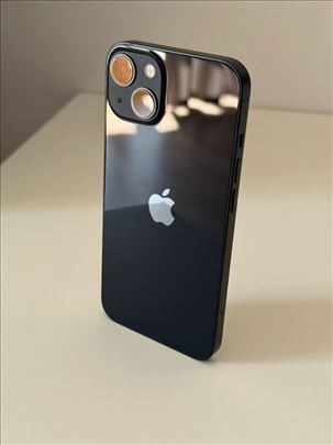 iPhone 13 Mignight kao novo 100% baterija