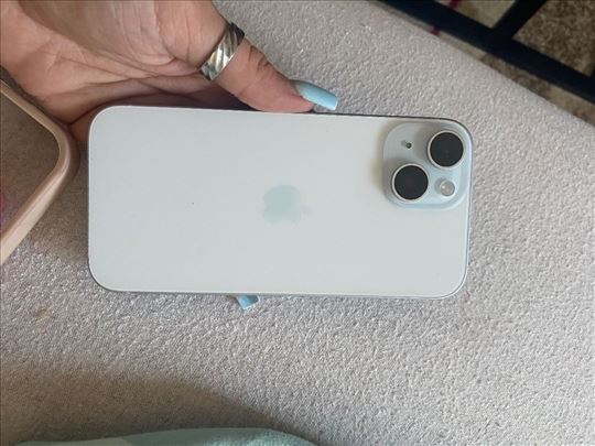 Iphone 15,256 gb i dalje u garanciji