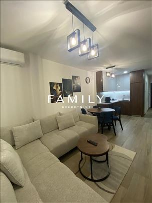 Prelepo dvoiposoban stan od 53 m² na mirnoj lokaci