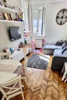 Renoviran dvosoban stan kod Vuka – 41m²