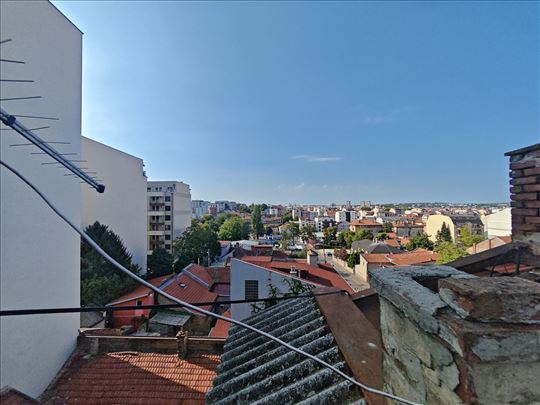 Stan za renoviranje na Vračaru