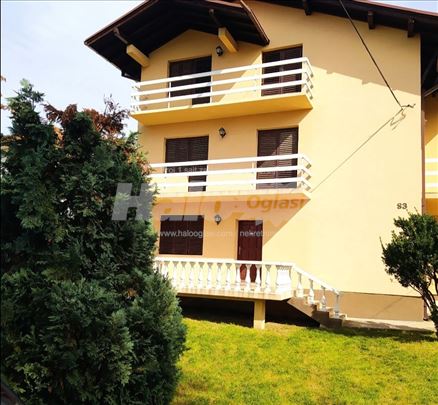 Voždovac, Jajinci, sprat u kući 100m2,namešten