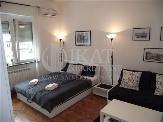 Bulevar despota Stefana, Skadarlija 25m2