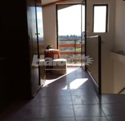 Dupleks na lepi lokaciji