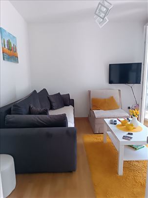 Garsonjera uz Vrnjačke Terme - prvi sprat