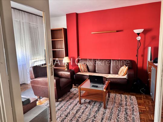 Jurija Gagarina 60m2 2.0.Odmah useljiv!