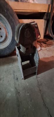 Na prodaju vučnik od belarusa