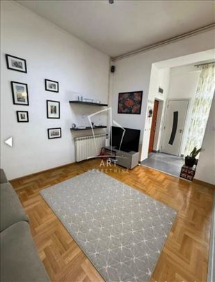 Stari grad, Šafarikova, mereno 60 m2 pet friendly 