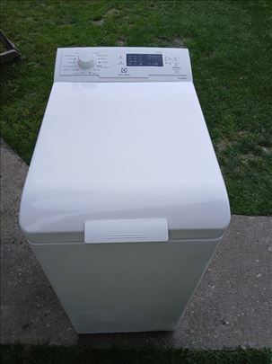 Veš mašina elektrolux 6kg prevoz