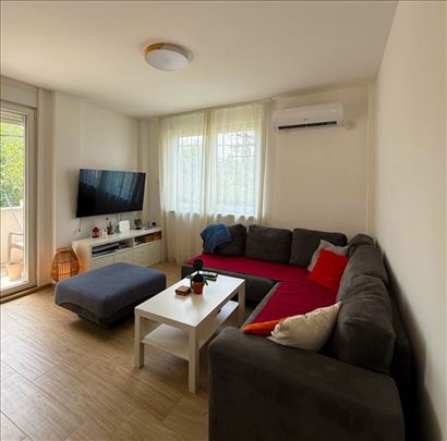 Četvorosoban stan na Telepu ! Ćirila i Metodija !