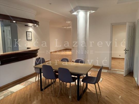 Luksuzan stan na Vračaru – Sredačka ulica ID#48810