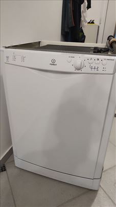 Indesit sudo mašina neispravna