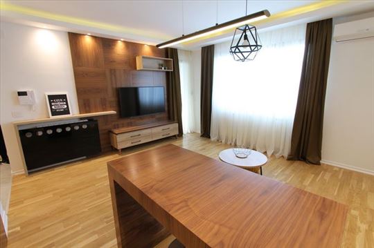 Lux 2.0 stan, Lekino Brdo, ID 7265