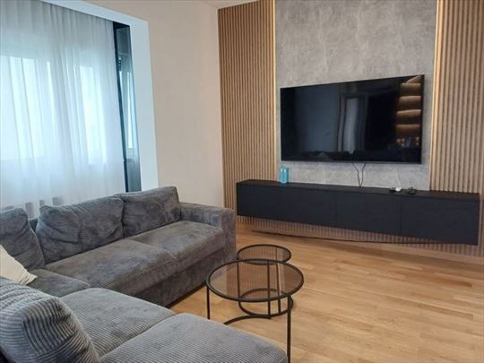 Moderan, nov stan, blizu Južnog bulevara, ID 5087