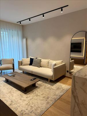 Odlican, 3.0 stan u Novom Dorcolu sa garazom