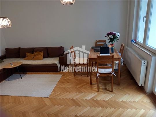Odličan,renoviran stan u Požeškoj ID#1560