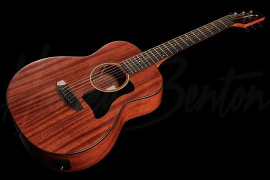 Nova HARLEY  BENTON MAHAGONY putna akustična gitar