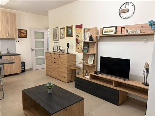 Palilula, Karaburma, Mirijevski bulevar