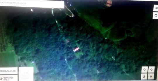 Prava vikendica u zelenilu, Kosmaj, Parcani