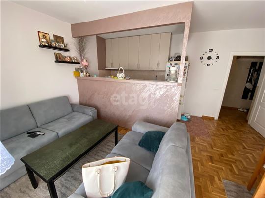 Zemun, Altina, funkcionalan 2.5 soban, 62m2