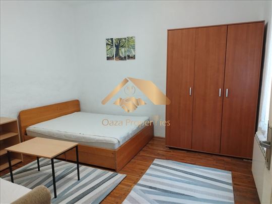 1.0 Budimska, 32m2, Stari Grad, Gundulićev Venac