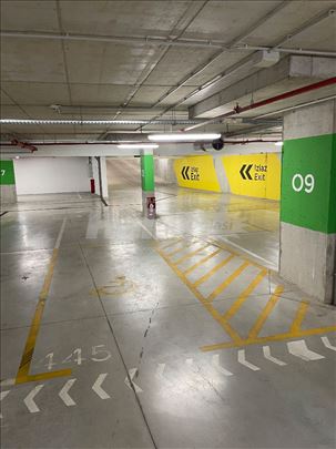 BW Verde/Aqua veliko garažno mesto 19m2