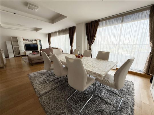A blok, lux penthouse, dupleks, dve garaže,ID24853
