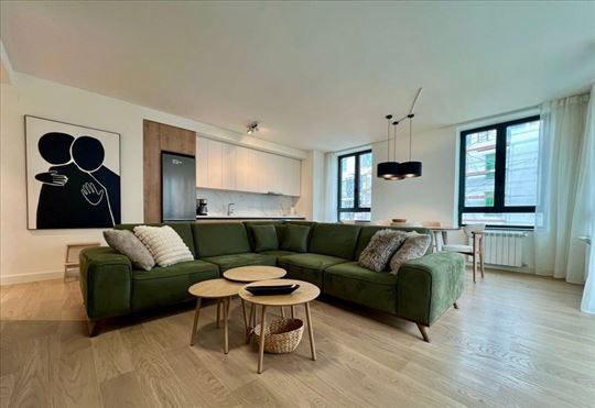 BW najbolji 3.0 Lux opremljen + gar, dobra cena