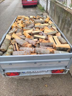 Cepana drva za ogrev 9000