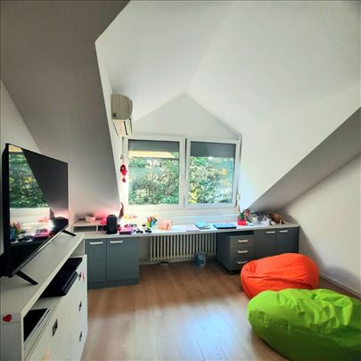 Golf naselje, Beogradskog bataljona, 102m2+35m2