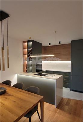 Luksuzan stan na Novom Beogradu – 99,5 m², nova gr