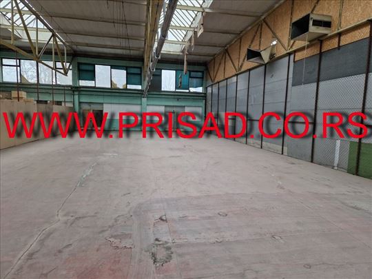Magacin Batajnicki drum 1000+1000m2+300m2 kancelar