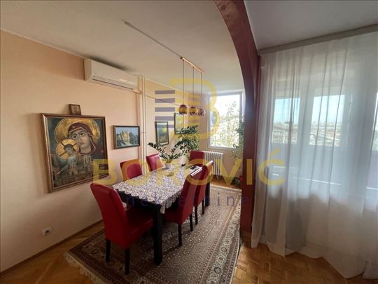 Medaković, 75m2, za svaku preporuku