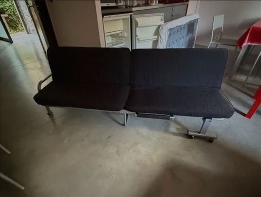 Pomoćni rasklopivi krevet sofa