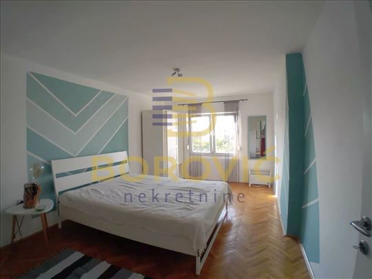Skupština, 45m2, namešten