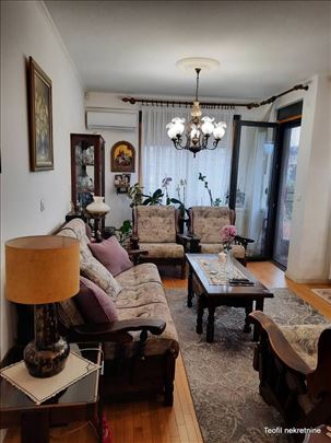 Zelena Avenija 81(2L) pametna zgrada, dvostran, 