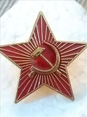 Zvezda za kapu, sa srpom i čekićem