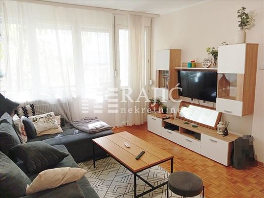 Zvezdara, Dimitrija Tucovića 50m2,2.0-renoviran #4