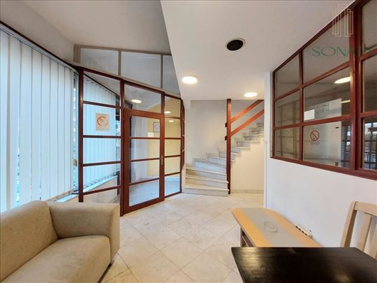 Duplex poslovni prostor, Blok 43