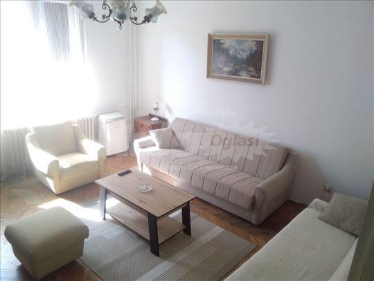 Dvosoban, 42m2, Bulevar despota Stefana, kod SUP-a