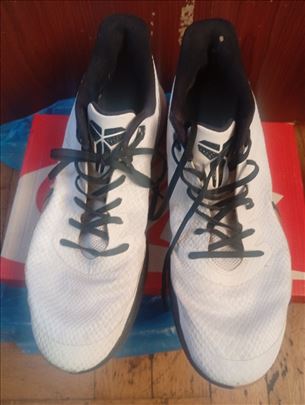 Muske Nike Patike br.47 dobre solidne u ok stanju