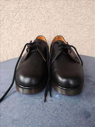 Nove  cipele Dr Martens ( R.GRIGGS ) broj 37