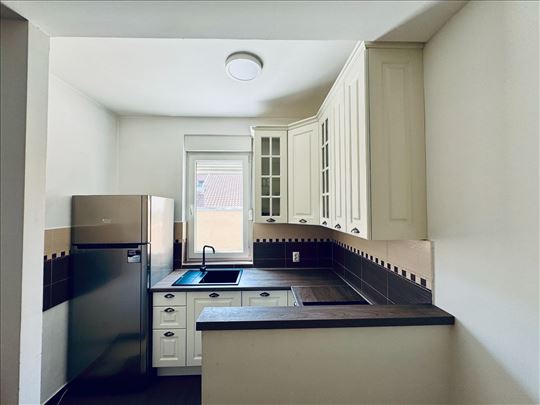 Odličan, uknjižen, Vladimira Gortana 70m2 + 40m2